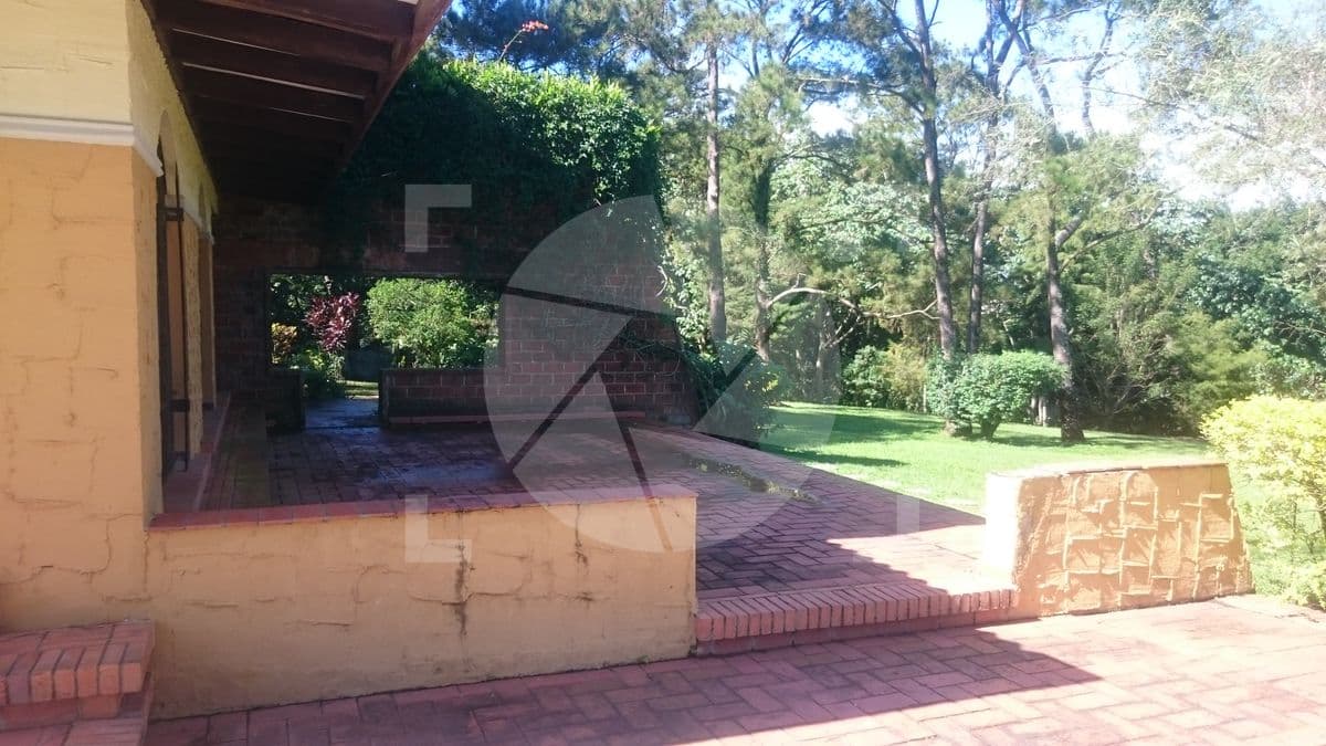 Casa patio hermoso 